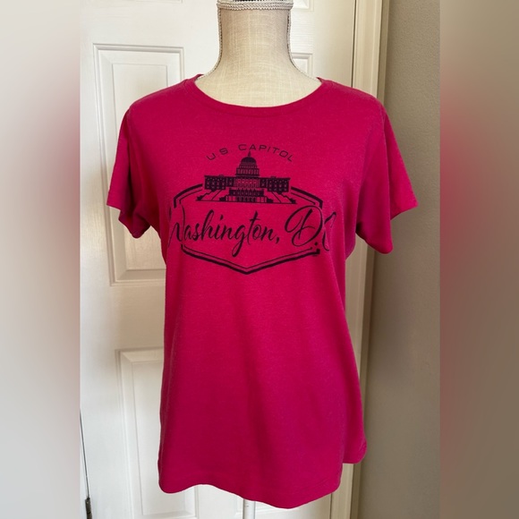 Prairie Mountain Tops - Prairie Mountain Women's T-Shirt U.S. Capitol Washington D.C. Sz M